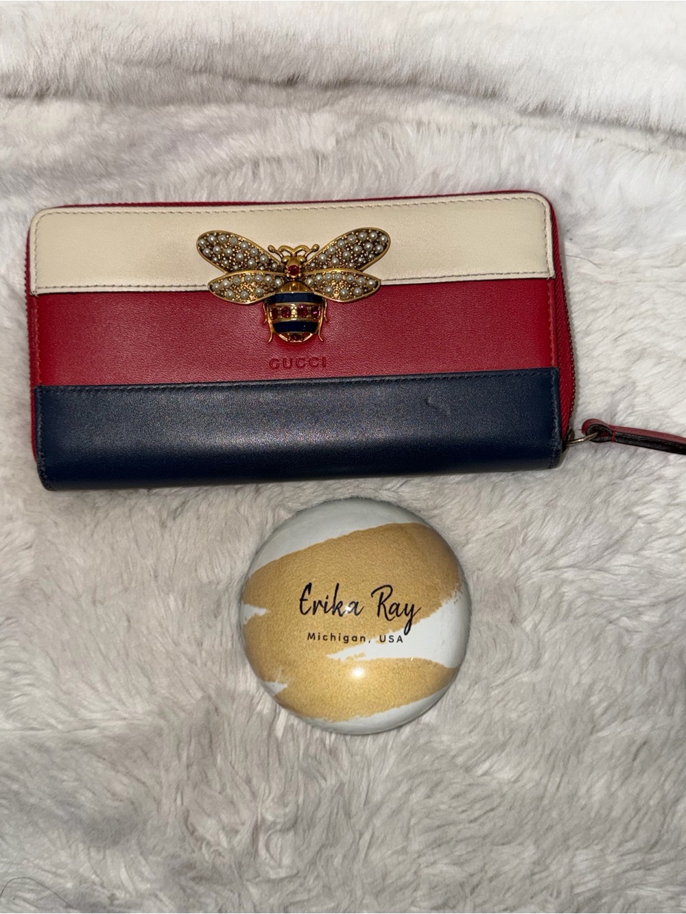 Gucci Queen Margaret Bee Zip Wallet- GOOD CONDITION